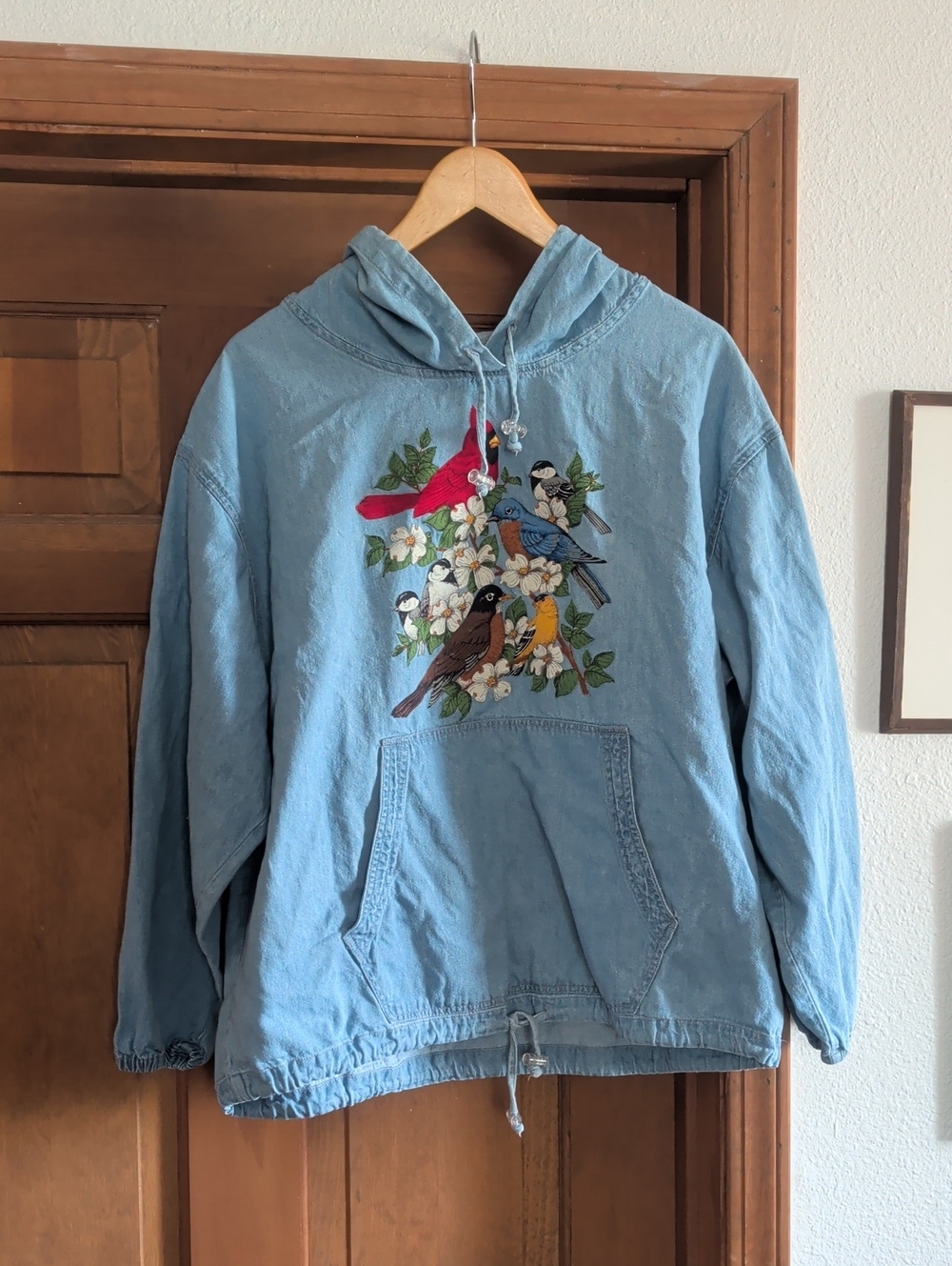 Vintage Krazy kat Light Blue Cotton Shirt with Applique Birds
